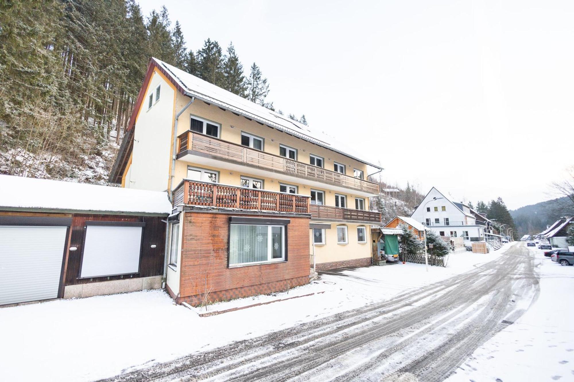 וילדמן Apartmenthaus Am Waldrand- Kueche - Fruehstueck - Balkon מראה חיצוני תמונה
